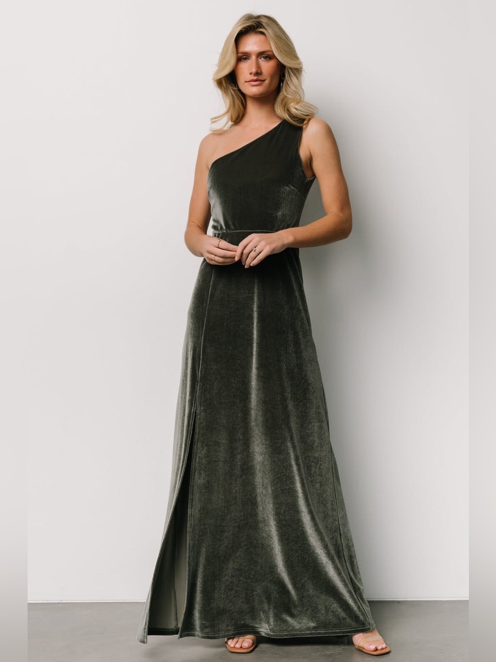✨Baltic Born Tatiana Velvet One Shoulder Maxi Dress Eucalyptus Size S